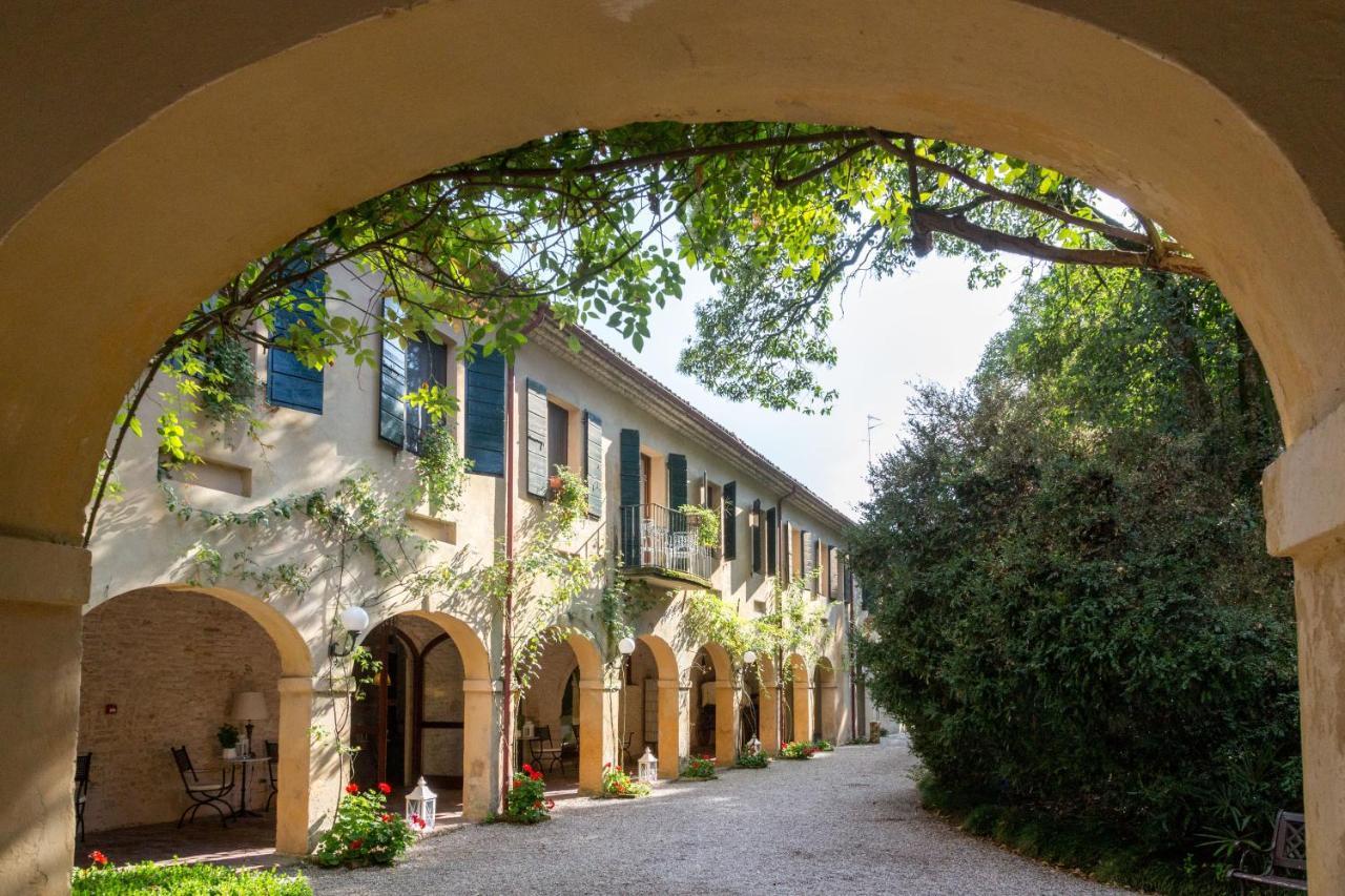 Hotel Villa Luppis Pasiano Di Pordenone المظهر الخارجي الصورة